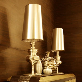 Modern ve basit Avrupa yaratıcı tasarım lamba, oturma odası, yatak odası, çalışma, bekçi masa lambası, altın