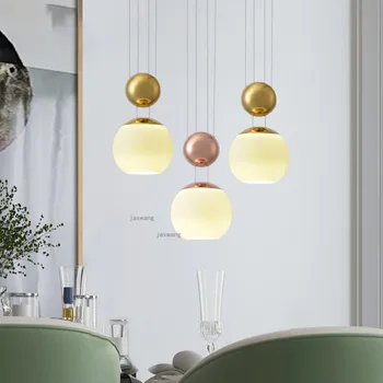 Postmodern parlaklık süspansiyon kolye lamba İskandinav LED cam kolye lamba ışıkları restoran Hanglamp avize aydınlatma armatürleri